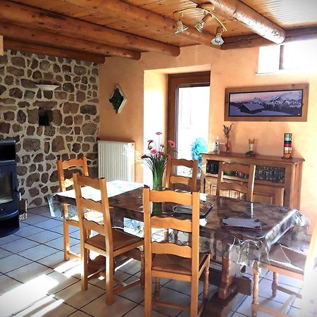 Gite La Fermette Valprivas Exterior photo